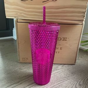 NEW Sold OUT Starbucks 2022 Tumbler Pink Sangria Chrome Pink Studded 24 Ounces